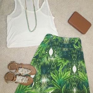 Maxi Skirt with tropical leaf pattern